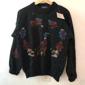 Vintage sweater made in Hong Kong